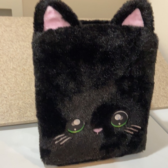 Na Na Na 3 in 1 black cat back pack with Tuesday Meow fashion doll purple braids - Picture 5 of 11